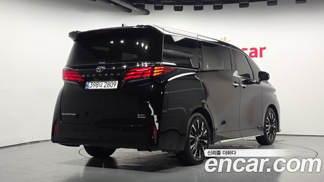 Toyota Alphard (IV) 2.5 HEV Executive AWD 2024 — фото 2