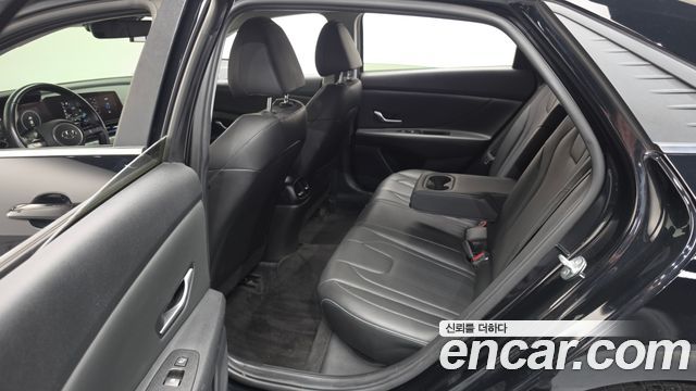 Hyundai Avante (CN7) 1.6 Inspiration 2021 — фото 12