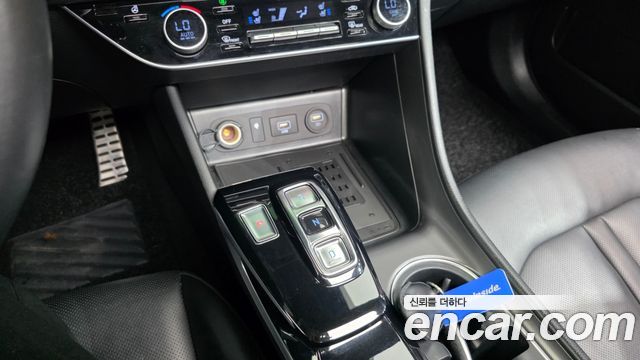 Hyundai Sonata (DN8) 1.6 Turbo Premium Plus 2022 — фото 9