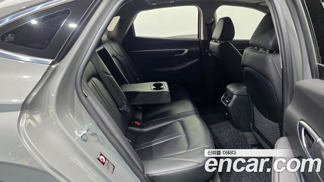 Hyundai Sonata (DN8) 1.6 Turbo Premium Plus 2022 — фото 16