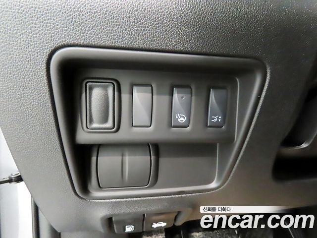 Renault Korea QM6 Gasoline 2WD LE 2019 — фото 20