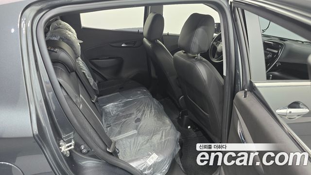 Chevrolet Spark Premier 2021 — фото 11