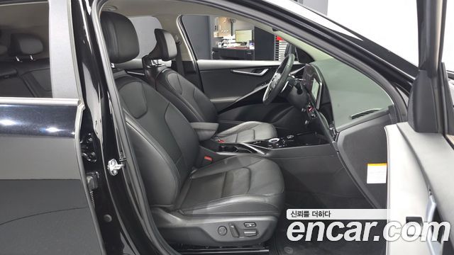 Kia Niro EV Air 2024 — фото 15