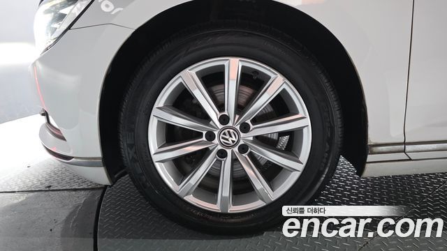 Volkswagen Passat GT (B8) 2.0 TDI 2018 — фото 5