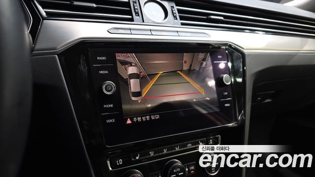 Volkswagen Passat GT (B8) 2.0 TDI 2018 — фото 15