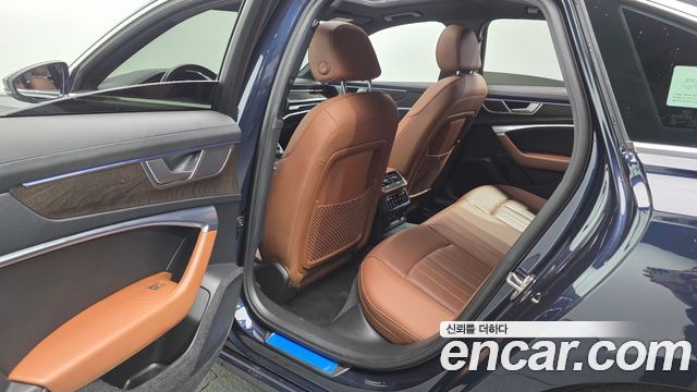 Audi A6 (C8) 45 TFSI Quattro Premium 2021 — фото 12
