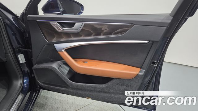 Audi A6 (C8) 45 TFSI Quattro Premium 2021 — фото 24