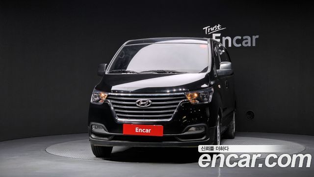 Hyundai Grand Starex Van 5-Seater Style 2021 — фото 3