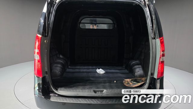Hyundai Grand Starex Van 5-Seater Style 2021 — фото 20