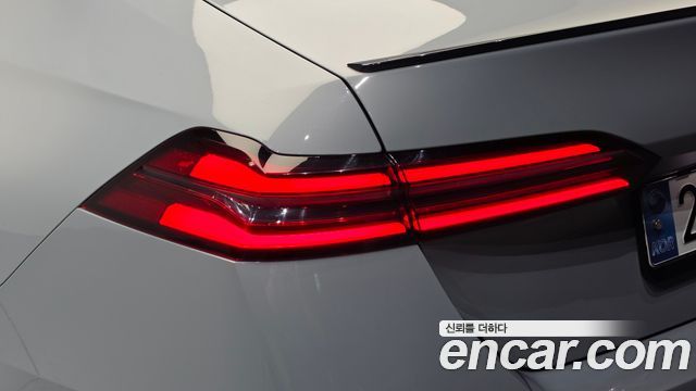 BMW 5 Series (G60) 530e M Sport Pro 2024 — фото 29
