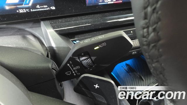 BMW 5 Series (G60) 530e M Sport Pro 2024 — фото 36