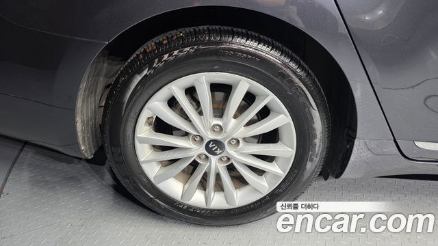 Kia K7 Premier 2.5 GDI Prestige 2020 — фото 5