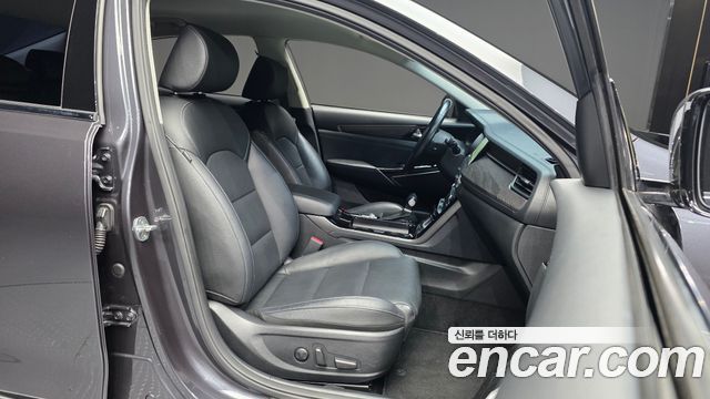 Kia K7 Premier 2.5 GDI Prestige 2020 — фото 11