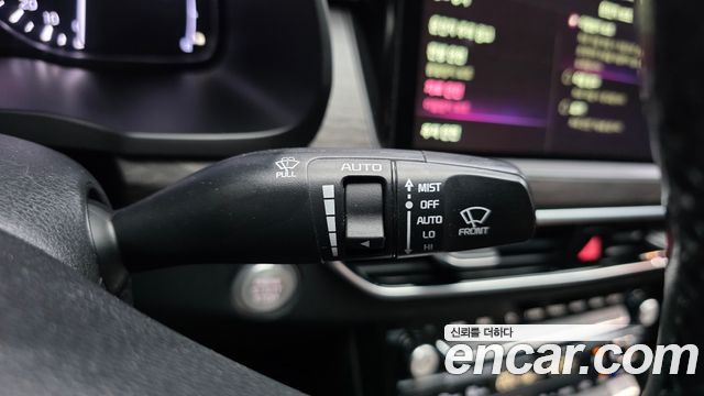 Kia K7 Premier 2.5 GDI Prestige 2020 — фото 31