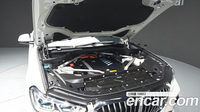 BMW X5 (G05) xDrive 45e M Sport 2021 — фото 6