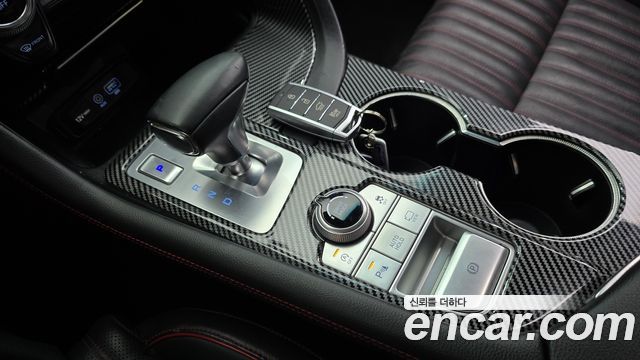 Genesis G70 2.0T AWD Sport Package 2019 — фото 9