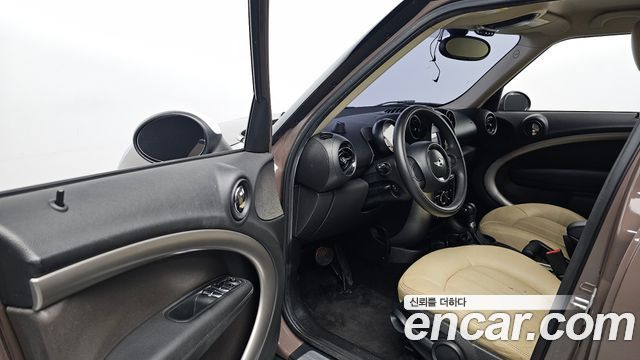 MINI Cooper D Countryman Standard 1st 2013 — фото 10