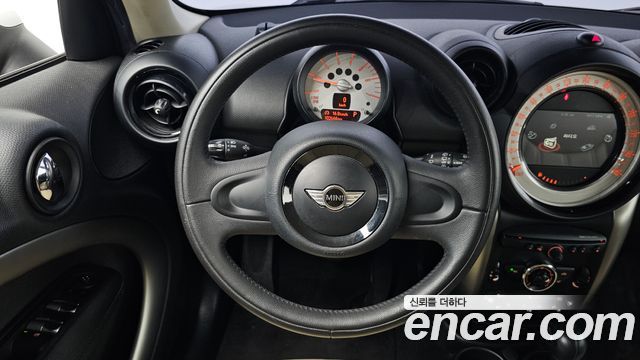 MINI Cooper D Countryman Standard 1st 2013 — фото 13