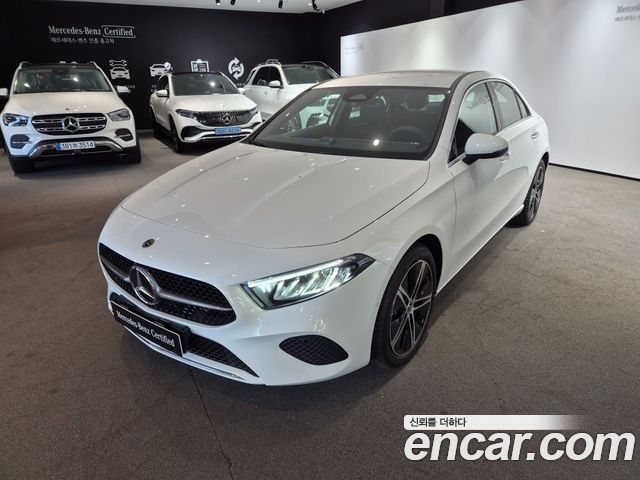 Mercedes-Benz A-Class (W177) A220 Sedan 2026 — фото 1