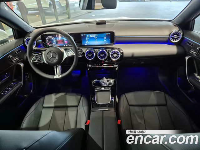 Mercedes-Benz A-Class (W177) A220 Sedan 2026 — фото 7