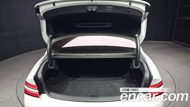 Genesis G80 (RG3) Gasoline 2.5 Turbo AWD 2022 — фото 20