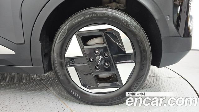 Kia EV3 Long Range 2WD Earth 2025 — фото 21