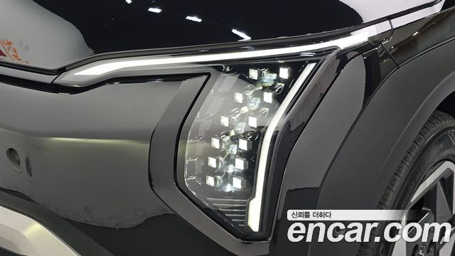Kia EV3 Long Range 2WD Earth 2025 — фото 22