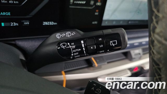 Kia EV3 Long Range 2WD Earth 2025 — фото 29