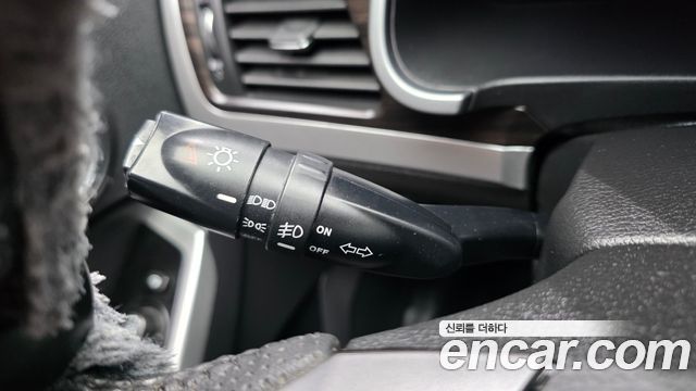 KG Mobility (SsangYong) Korando C 2.0 CVT 2WD Deluxe 2014 — фото 28