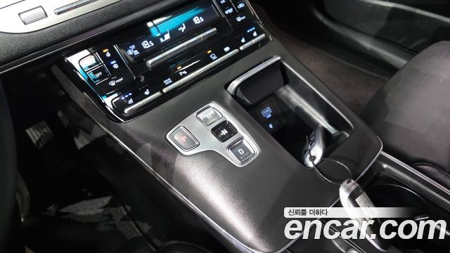 Hyundai Grandeur Hybrid (IG) Exclusive 2022 — фото 9