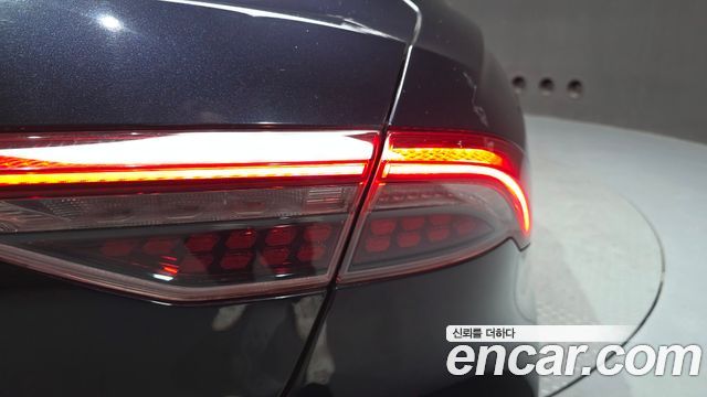 Hyundai Grandeur Hybrid (IG) Exclusive 2022 — фото 23