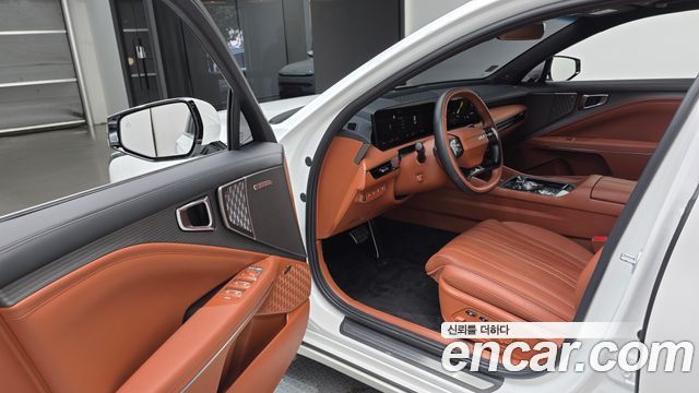 Kia K8 Hybrid Signature 2025 — фото 10