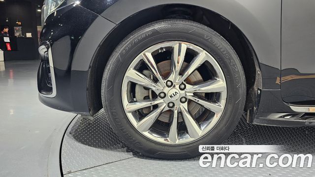 Kia Carnival Gasoline 7-Seater Hi-Limousine President 2019 — фото 5