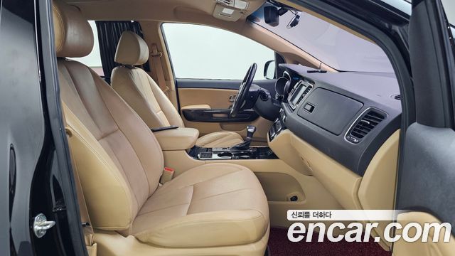 Kia Carnival Gasoline 7-Seater Hi-Limousine President 2019 — фото 11