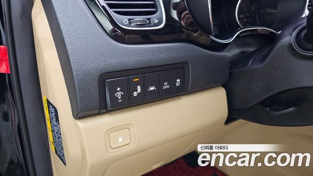 Kia Carnival Gasoline 7-Seater Hi-Limousine President 2019 — фото 16