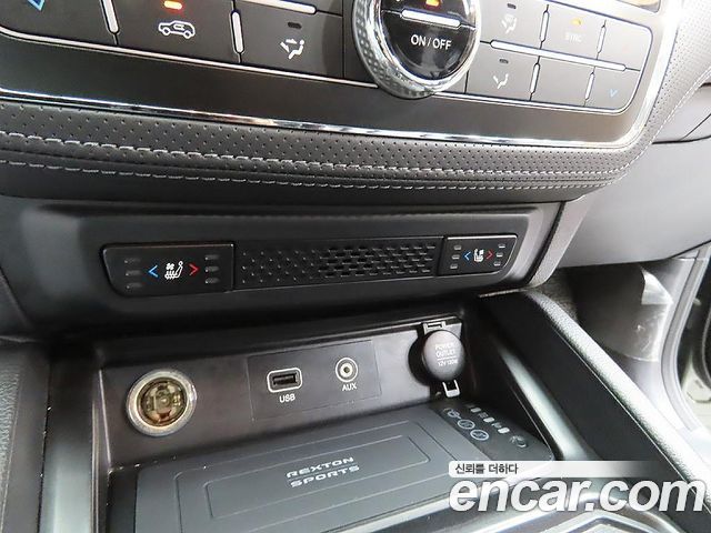 KG Mobility (SsangYong) Rexton Sports Khan Diesel 2.2 4WD Prestige 2021 — фото 15