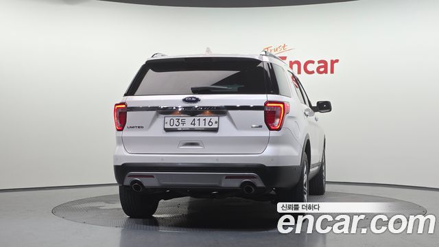 Ford Explorer 2.3 Limited 4WD 5th 2017 — фото 4