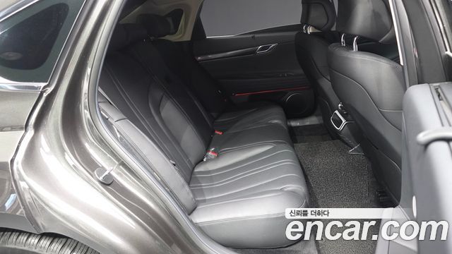 Genesis G80 (RG3) Gasoline 2.5 Turbo AWD 2026 — фото 12