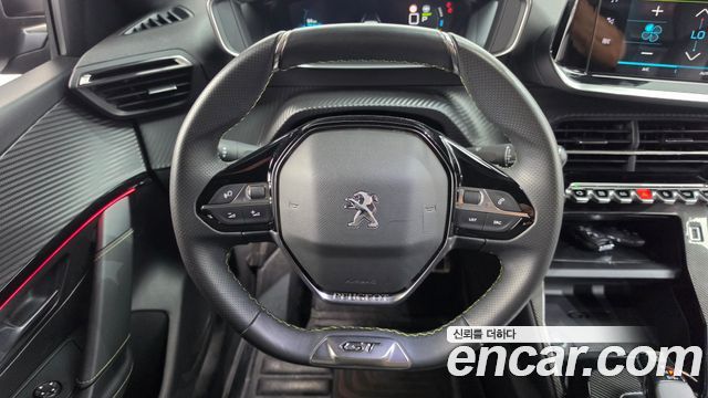 Peugeot e-208 (II) GT Line 2022 — фото 15