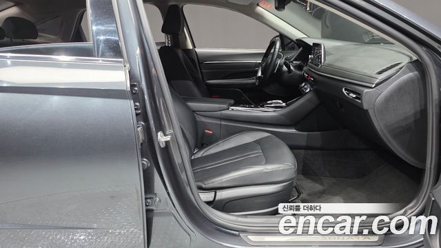 Hyundai Sonata (DN8) 2.0 Premium Plus 2022 — фото 11