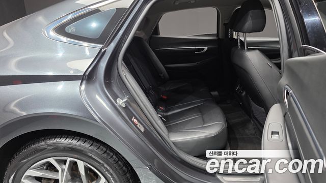 Hyundai Sonata (DN8) 2.0 Premium Plus 2022 — фото 12