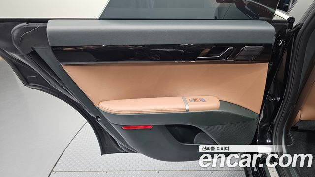 Hyundai Grandeur Hybrid (GN7) Exclusive 2024 — фото 25