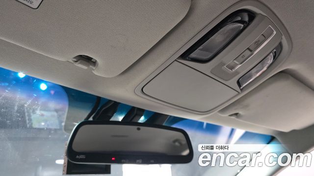 Kia K7 3.0 LPI Prestige (Rental Car) 2019 — фото 17
