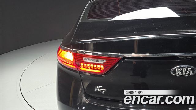 Kia K7 3.0 LPI Prestige (Rental Car) 2019 — фото 23
