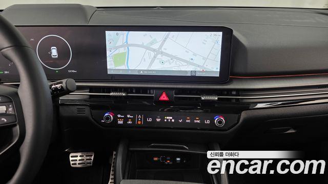 Kia Sportage Hybrid (V) HEV 1.6 2WD Signature 2026 — фото 14