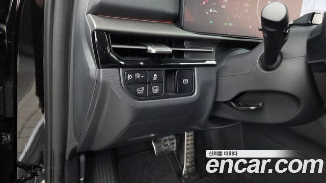 Kia Sportage Hybrid (V) HEV 1.6 2WD Signature 2026 — фото 17