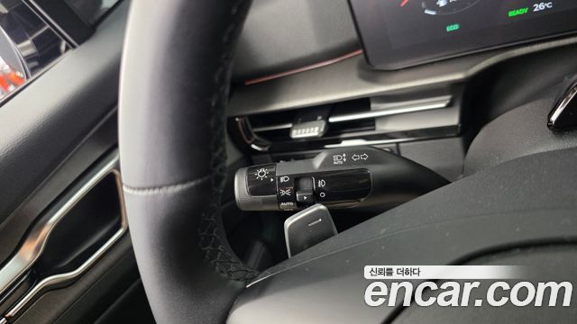 Kia Sportage Hybrid (V) HEV 1.6 2WD Signature 2026 — фото 30
