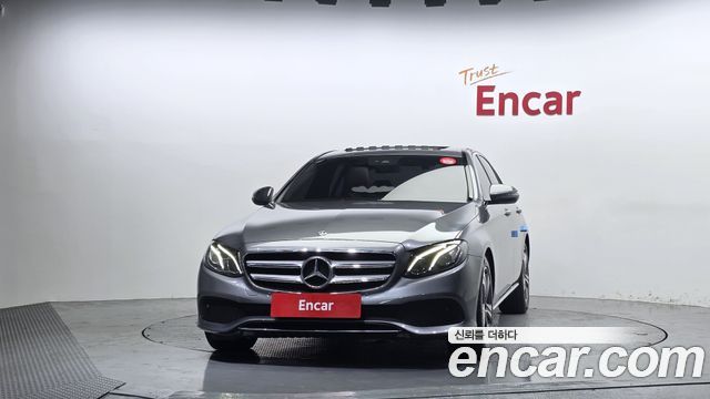 Mercedes-Benz E-Class (W213) E300 Avantgarde 2019 — фото 3