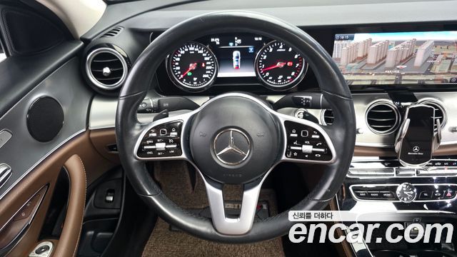 Mercedes-Benz E-Class (W213) E300 Avantgarde 2019 — фото 13