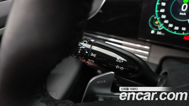 Hyundai Grandeur Hybrid (IG) Le Blanc 2023 — фото 35